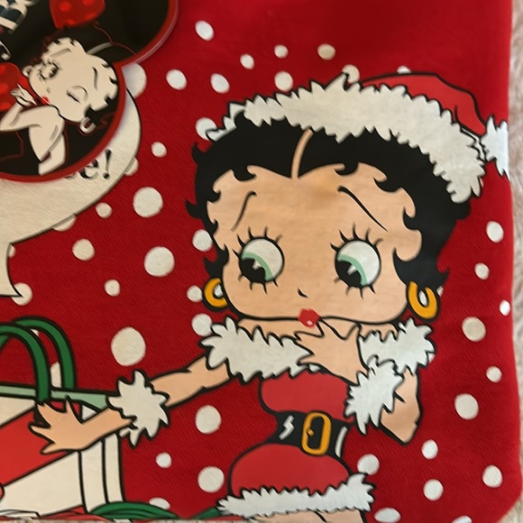 Brand NWT Christmas red Betty Boop festive sweatshirt!! - Picture 9 of 9